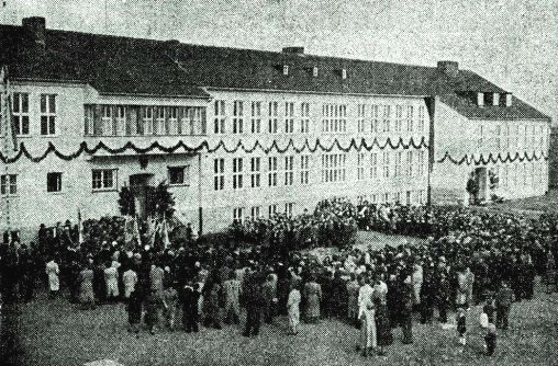 Bild "Berichte:Knabenschule03.jpg"